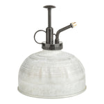 Oud zink plantensproeier